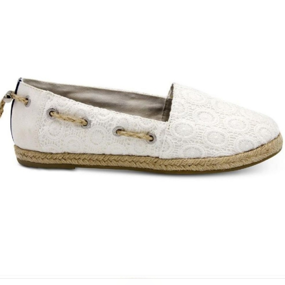 Nautica Womens Rudder Crochet White Canvas Slip On Espadrilles Flats